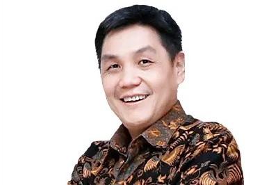 Edward Tanujaya