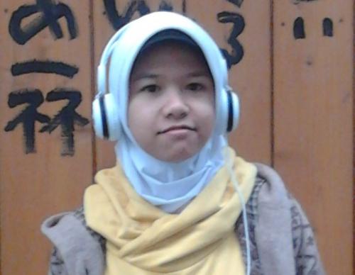 Ghyna Amanda
